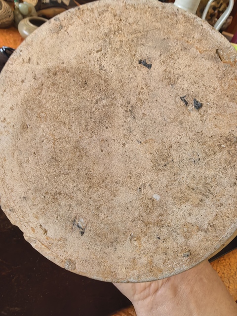 古玩陶瓷岳州窯青釉刻花渣斗，注意品相真品鑒賞圖