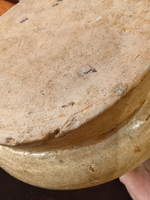 古玩陶瓷岳州窯青釉刻花渣斗，注意品相真品鑒賞圖