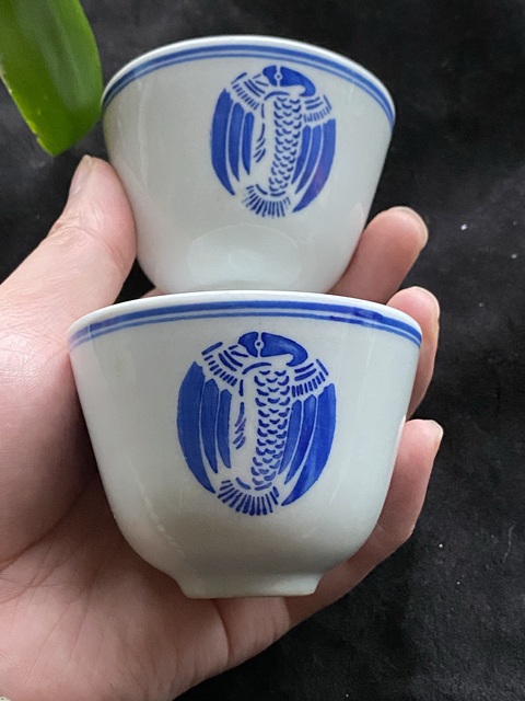 古玩陶瓷青花團鶴紋仰鐘杯真品鑒賞圖