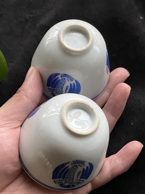 古玩陶瓷青花團鶴紋仰鐘杯真品鑒賞圖