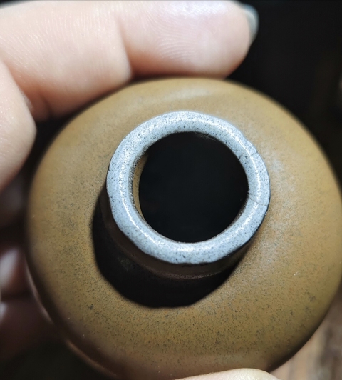 古玩陶瓷褐釉水盂真品鑒賞圖