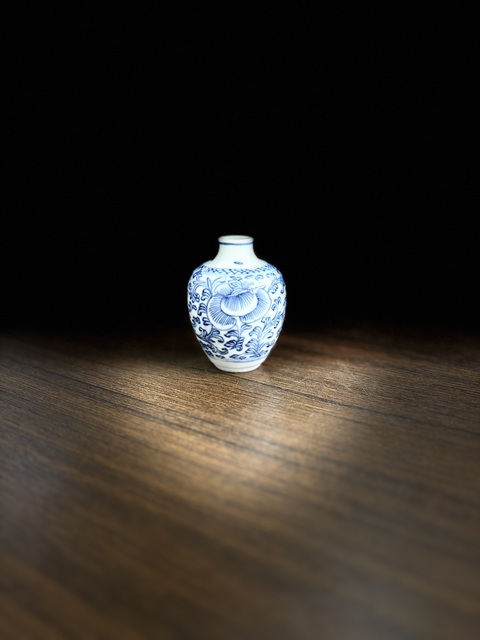 古玩陶瓷青花纏枝蓮紋鼻煙壺拍賣，當前價格3500元