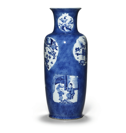 古玩陶瓷藍釉開光人物紋青花棒槌瓶真品鑒賞圖