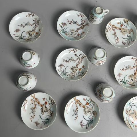 古玩陶瓷乾隆執(zhí)壺真品鑒賞圖