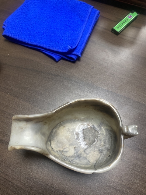 古玩玉器和田玉雕“執杯”真品鑒賞圖