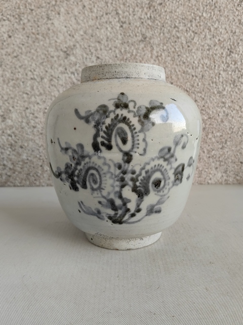 古玩陶瓷花卉紋青花罐真品鑒賞圖