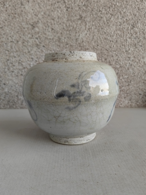 古玩陶瓷花卉紋青花罐真品鑒賞圖