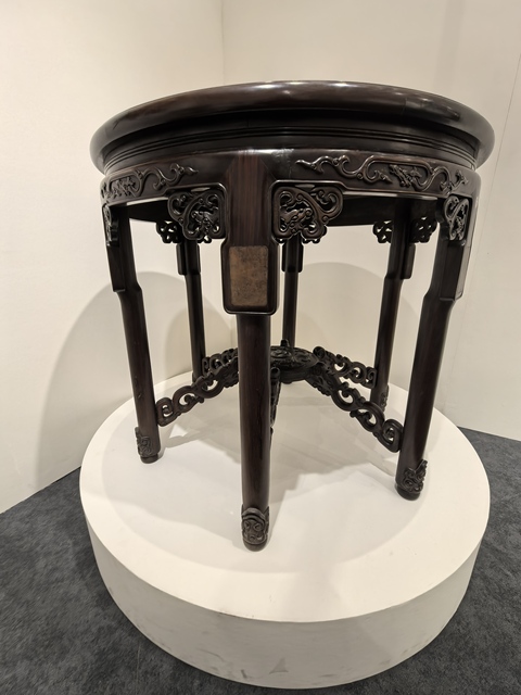 古玩雜項圓桌真品鑒賞圖