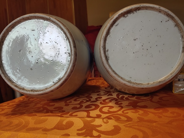 古玩陶瓷山水紋青花撇口瓶拍賣，當前價格9000元