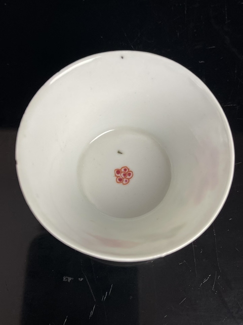 古玩陶瓷大雞圖粉彩杯真品鑒賞圖