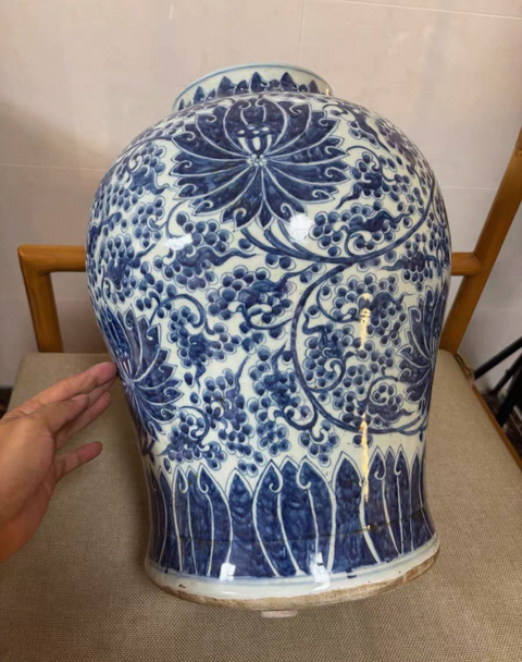 古玩陶瓷清康熙 青花纏枝蓮將軍罐真品鑒賞圖