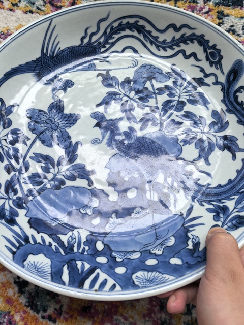 古玩陶瓷清康熙 青花鳳穿牡丹紋大盤真品鑒賞圖