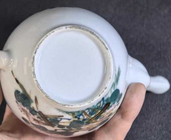 古玩陶瓷花鳥紋執壺真品鑒賞圖