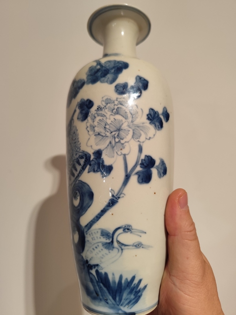 古玩陶瓷青花瓶真品鑒賞圖
