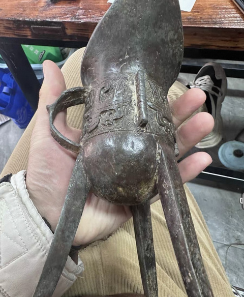 古玩銅器爵杯真品鑒賞圖