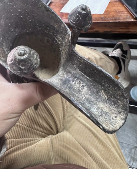 古玩銅器爵杯真品鑒賞圖