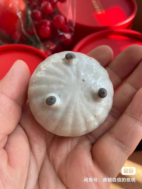 古玩陶瓷白釉三足水盂真品鑒賞圖