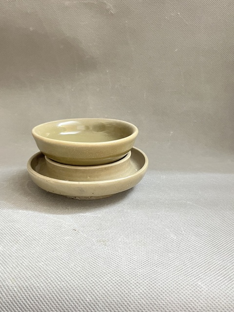 古玩陶瓷明龍泉青瓷盞托二個(gè)拍賣，當(dāng)前價(jià)格788元