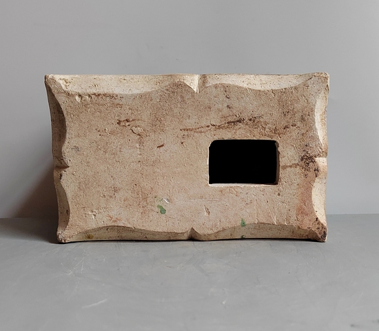 古玩陶瓷精美的明代三彩寶箱拍賣，當前價格190元