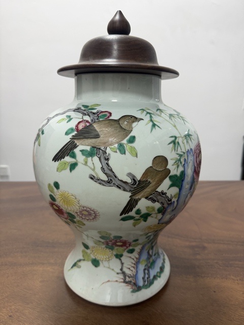 古玩陶瓷花鳥紋粉彩將軍罐真品鑒賞圖