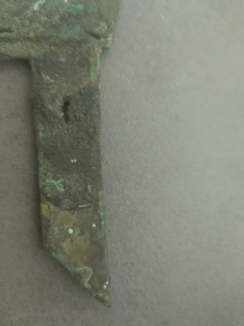 古玩銅器戰國青銅戈真品鑒賞圖