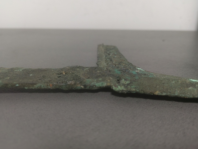 古玩銅器戰國青銅戈真品鑒賞圖