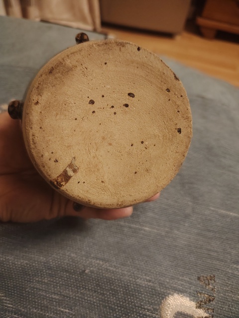 古玩陶瓷褐釉人面壺真品鑒賞圖