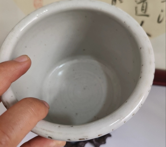 古玩陶瓷壽字紋青花圈足筒式香爐真品鑒賞圖