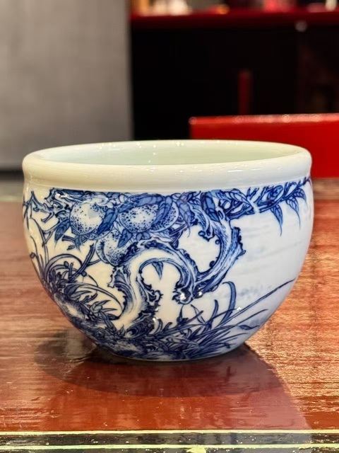 古玩陶瓷壽桃仙鶴青花器拍賣，當前價格19000元