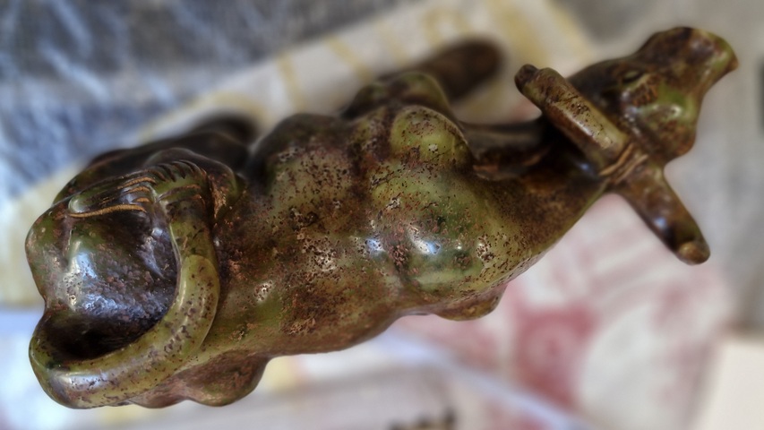 古玩玉器做舊仿古“玉牛”真品鑒賞圖