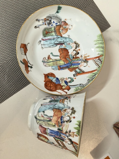 古玩陶瓷粉彩西廂記杯碟真品鑒賞圖