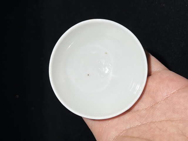 古玩陶瓷白釉茶碗真品鑒賞圖