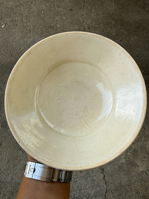 古玩陶瓷南定刻花折腰盤真品鑒賞圖