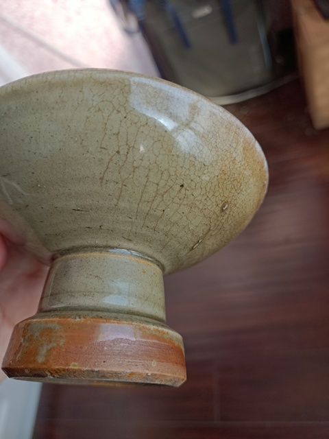 古玩陶瓷【每周放漏一件】龍泉青瓷高足供盤拍賣，當前價格666元