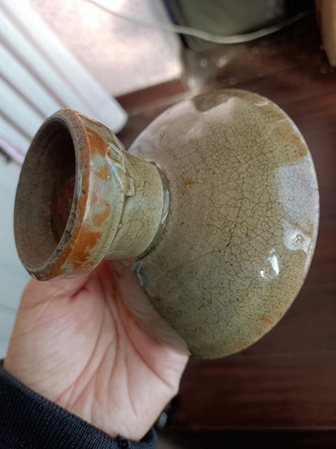 古玩陶瓷【每周放漏一件】龍泉青瓷高足供盤拍賣，當前價格666元