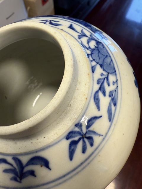 古玩陶瓷青花教子圖罐真品鑒賞圖