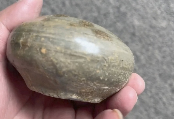 古玩陶瓷越窯青瓷點(diǎn)褐彩水盂拍賣，當(dāng)前價(jià)格3866元