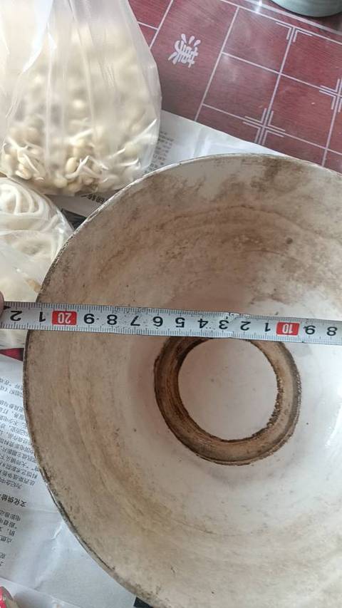 古玩陶瓷磁州窯白釉碗真品鑒賞圖