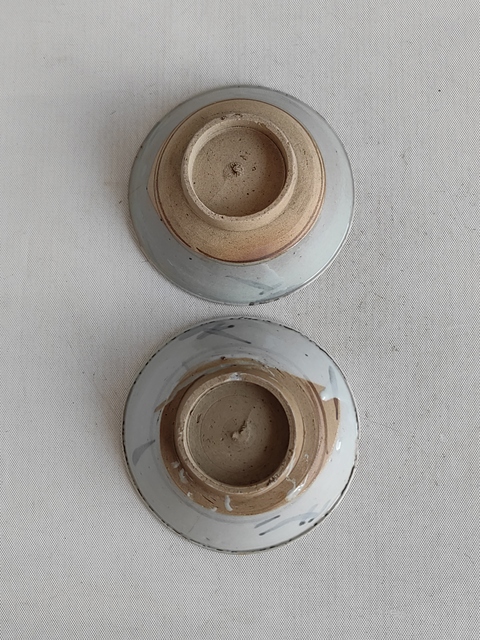 古玩陶瓷龍泉青瓷青花碗拍賣，當(dāng)前價(jià)格150元