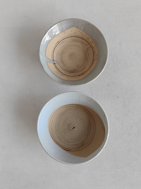 古玩陶瓷龍泉青瓷青花碗拍賣，當(dāng)前價(jià)格150元