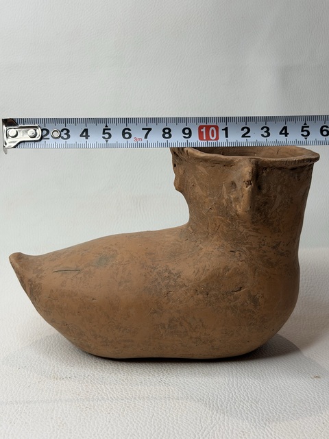 古玩陶瓷齊家文化·人面腳型罐真品鑒賞圖