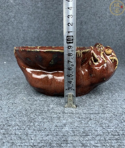 古玩陶瓷創匯·紅釉瑞獸洗 真品鑒賞圖