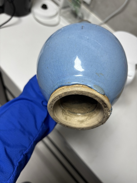 古玩陶瓷長頸瓶真品鑒賞圖