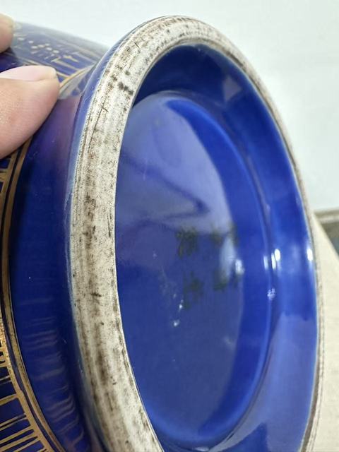 古玩陶瓷賞瓶真品鑒賞圖