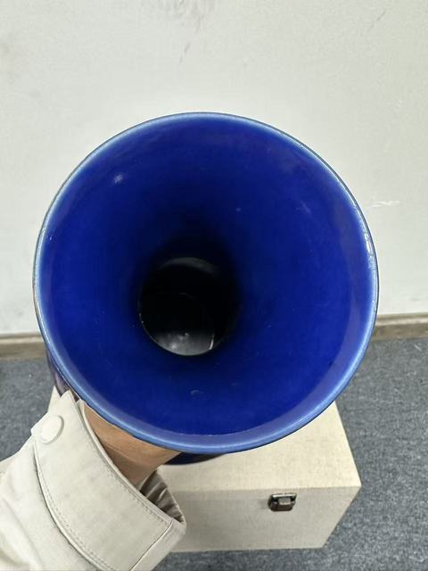 古玩陶瓷賞瓶真品鑒賞圖