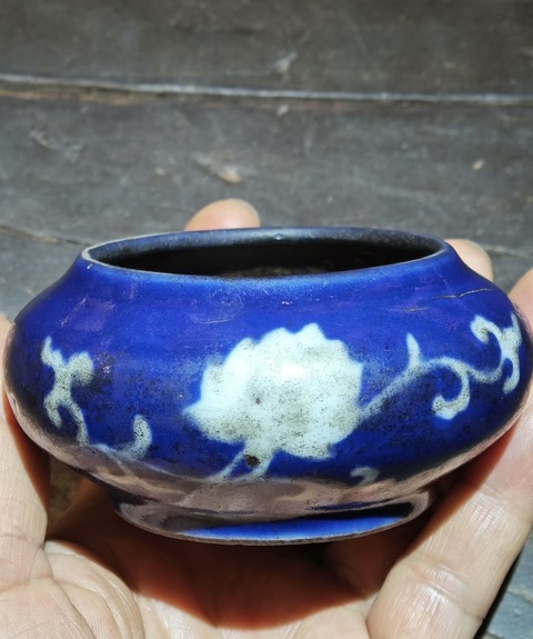 古玩陶瓷藍釉留白水洗真品鑒賞圖