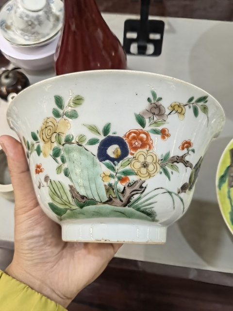 古玩陶瓷五彩花鳥敞口碗真品鑒賞圖