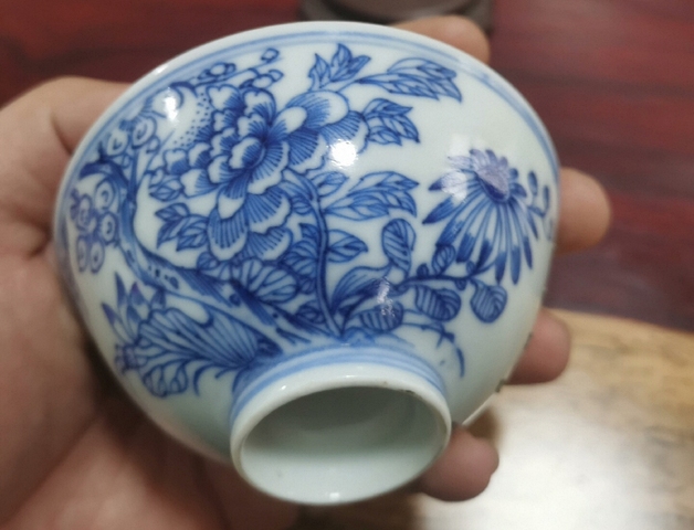 古玩陶瓷花卉紋青花蓋碗拍賣，當前價格1950元