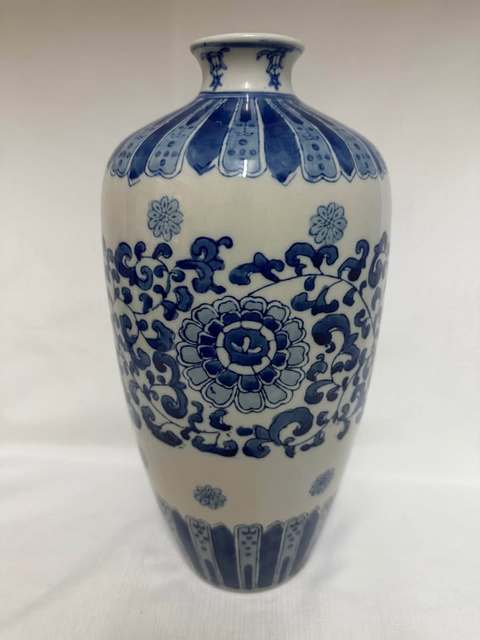 古玩陶瓷青花瓶真品鑒賞圖