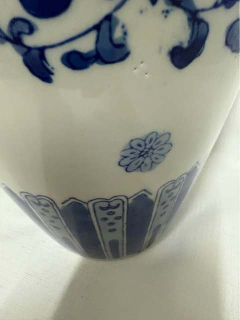 古玩陶瓷青花瓶真品鑒賞圖